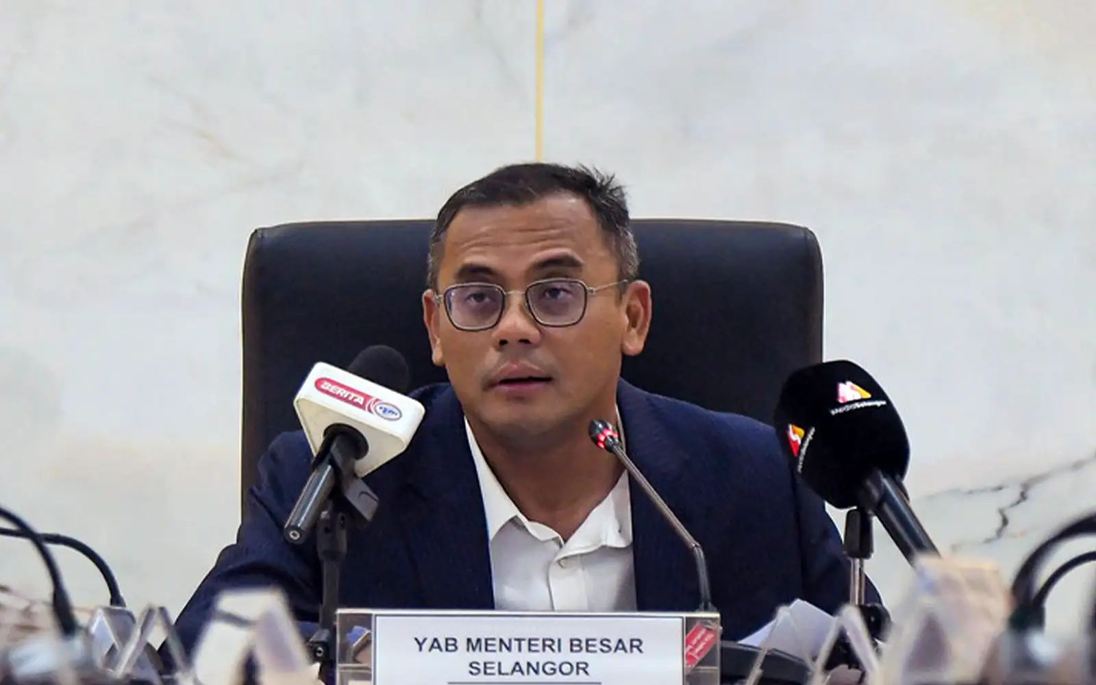 Provide proof of pig farming in Sg Bukit Lagong, MB tells netizen