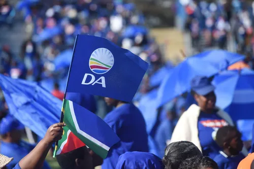 Hill-Lewis warns DA voters not to stay home as Cape Town election tightens