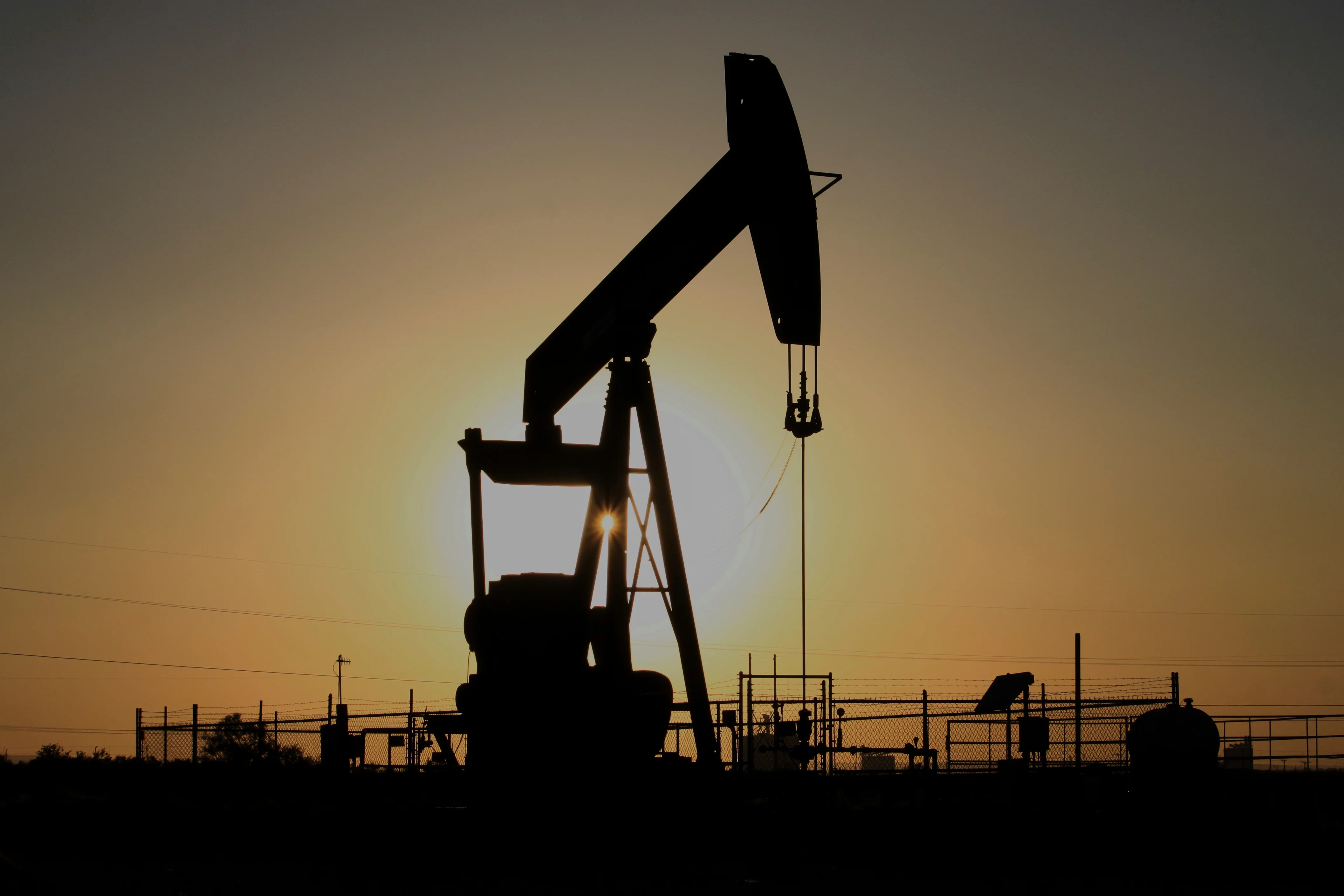 Oil company earnings skyrocket — again