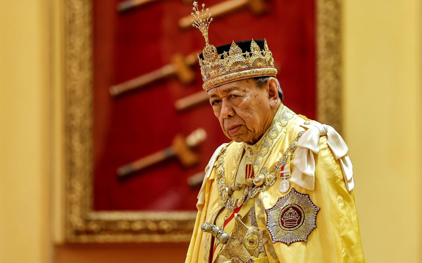 Selangor sultan resting after coming down with influenza
