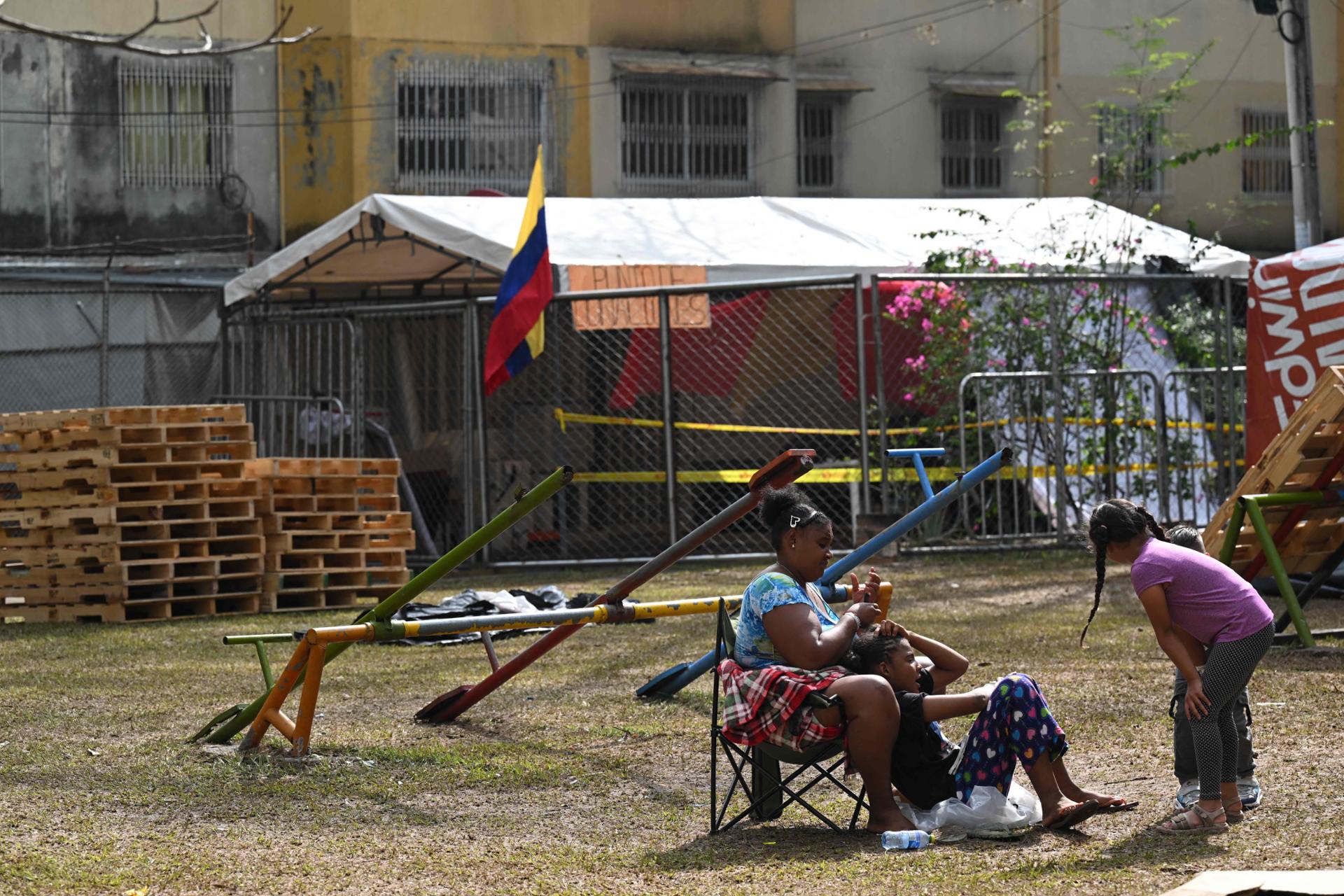 Colombia estimates quake damage at $9.6 billion