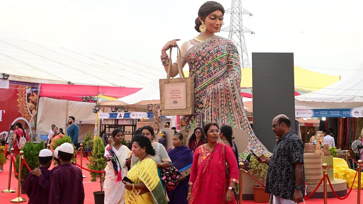 National SARAS Mela to remain open on November 1