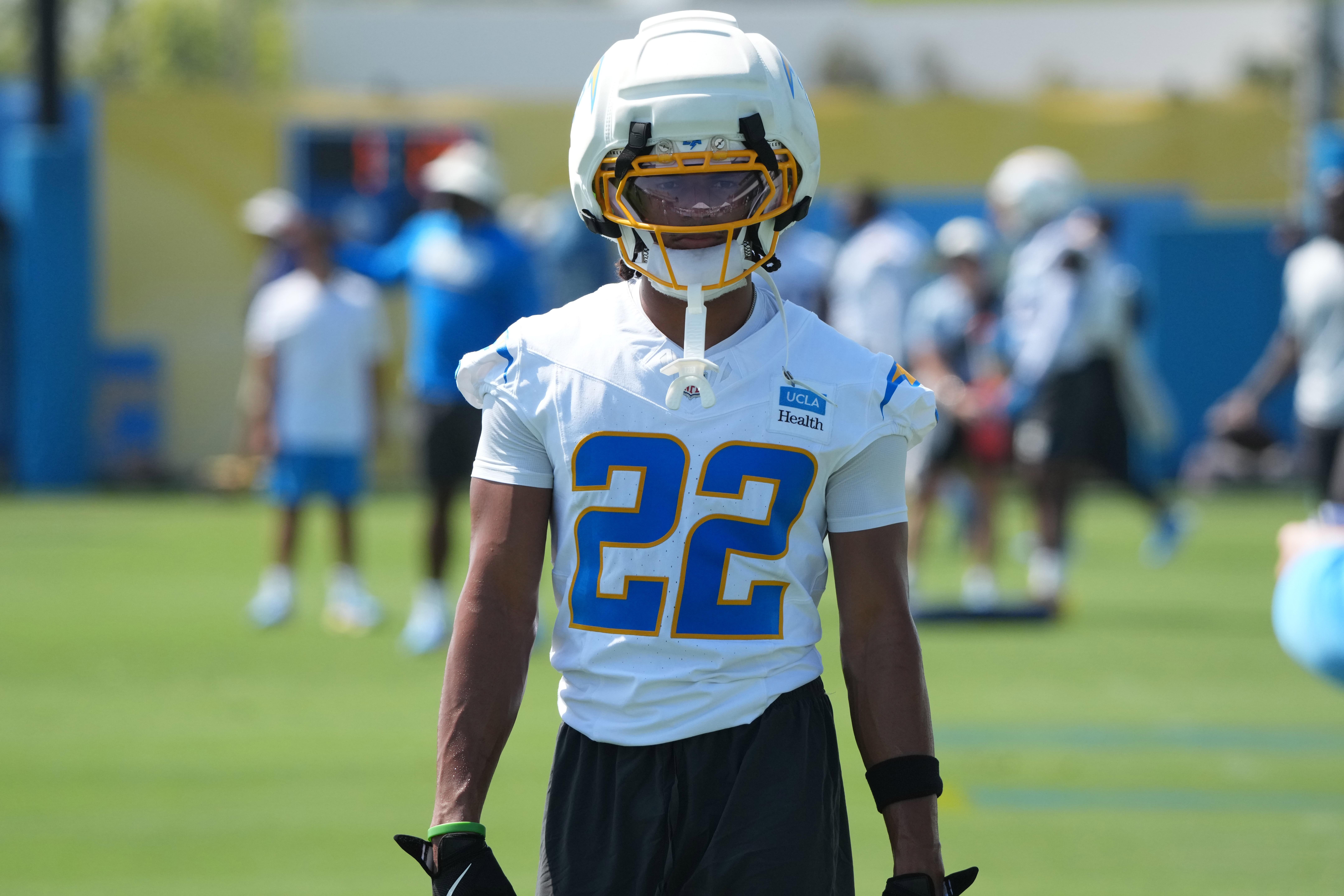Chargers DB Genesis Smith isn’t thinking like a rookie