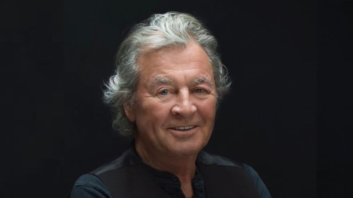 Deep Purple Postpone Shows as Singer Ian Gillan Hospitalized Due to “Medical Emergency”