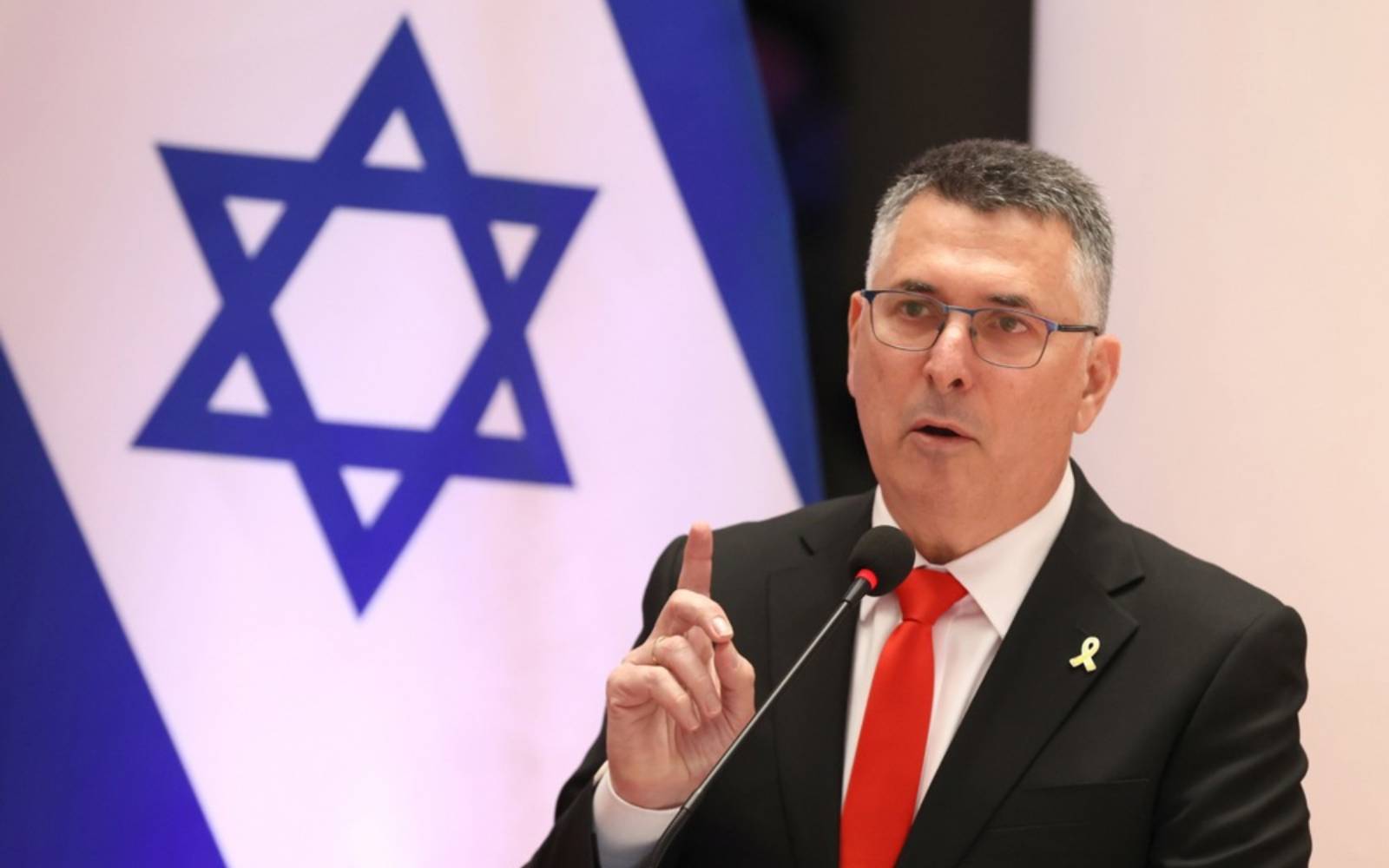 Israel’s FM heads to Colombia, Ecuador as ties with Latin America grow