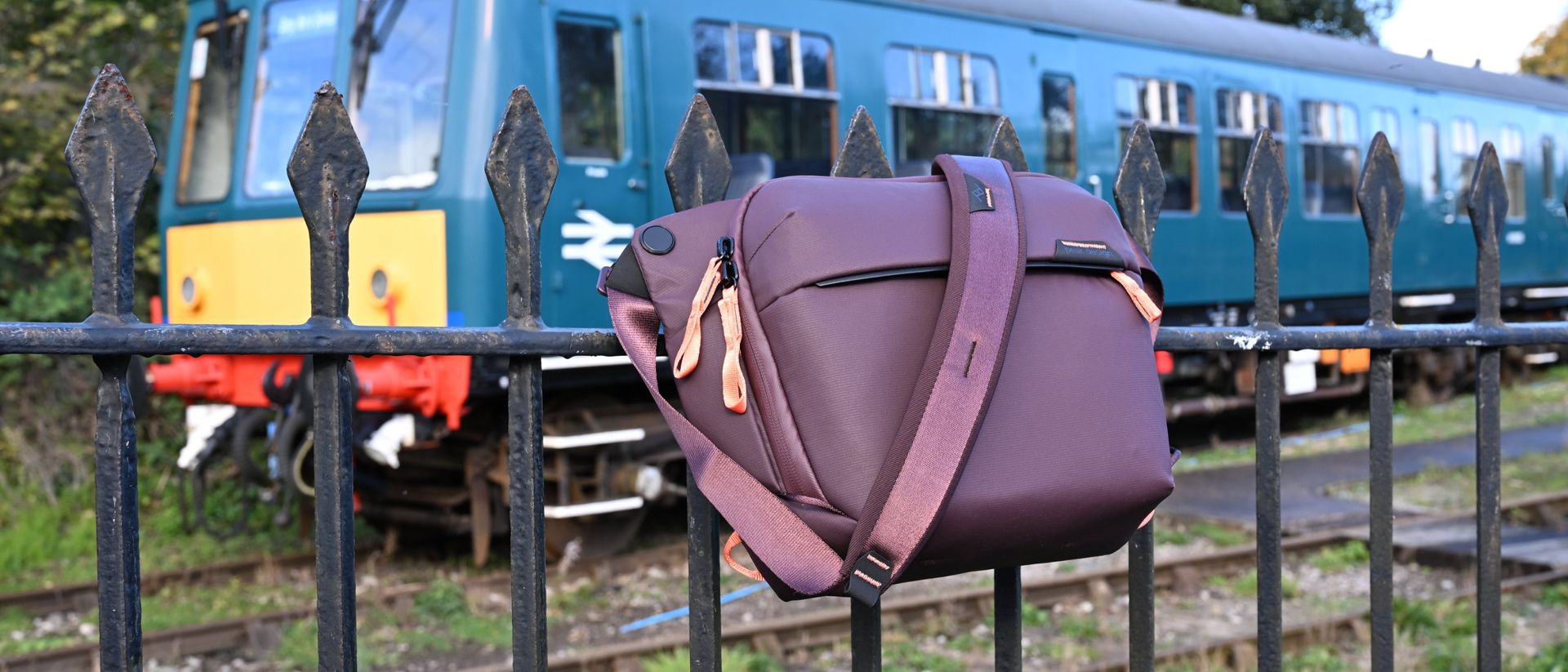 Peak Design Everyday Sling review: a camera bag that’s also for everyday life and is very easy to live with