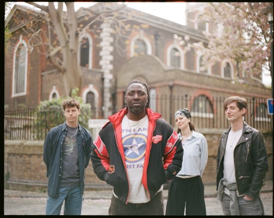 Bloc Party – “Pigwig”