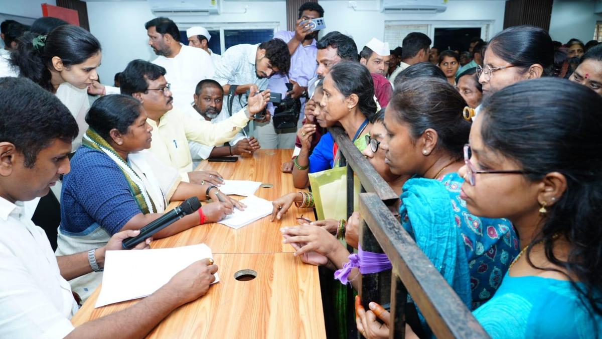 Govt. committed to providing permanent solutions to people’s problems: Seethakka