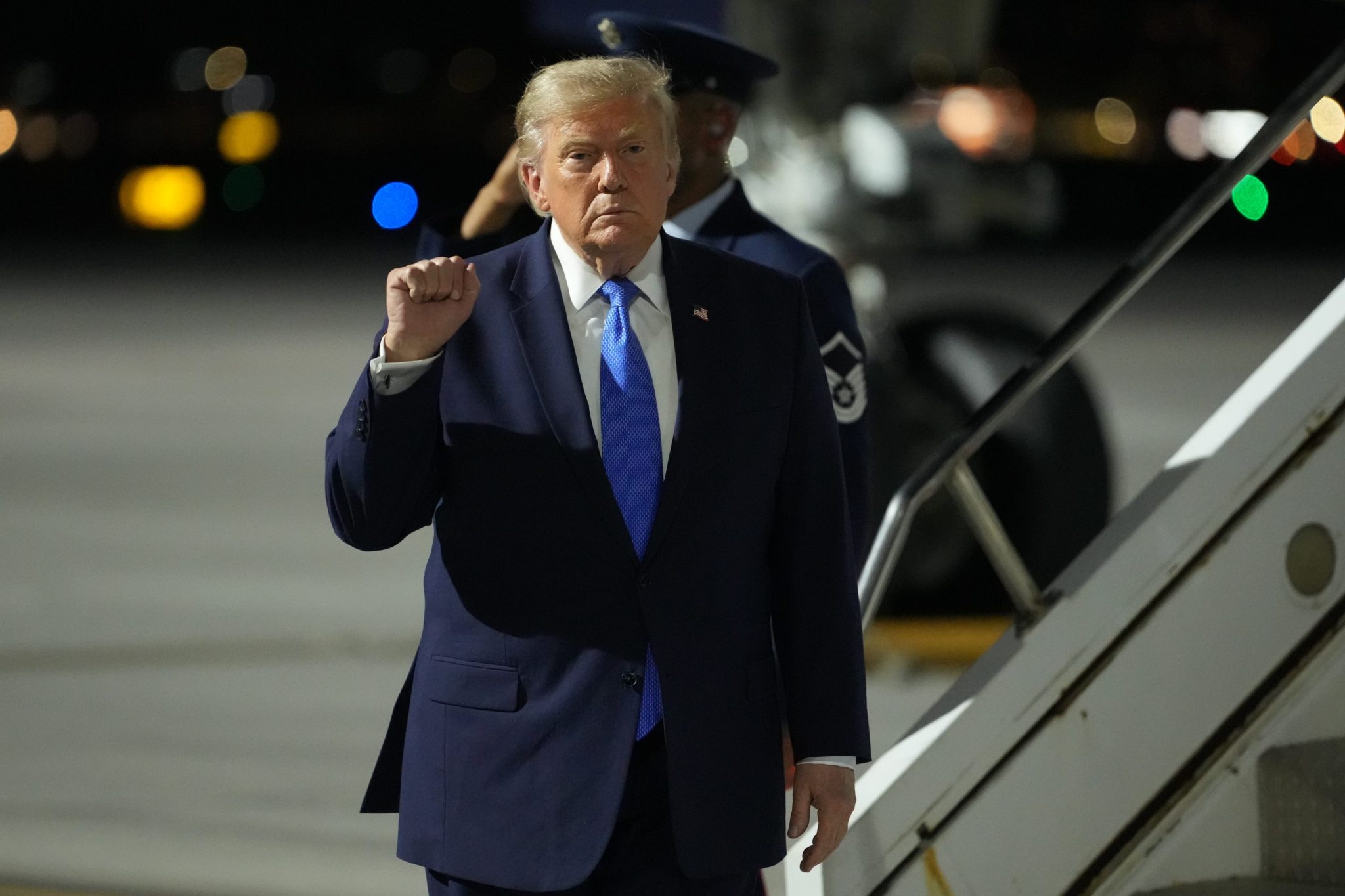 Trump claims — yet again — that a deal to reopen Hormuz is close