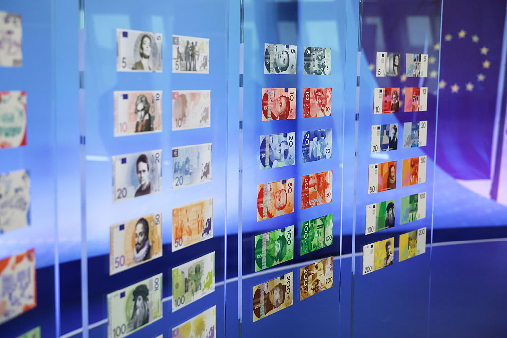 Europeans Are Considering Placing This American-Born Singer on a New Banknote