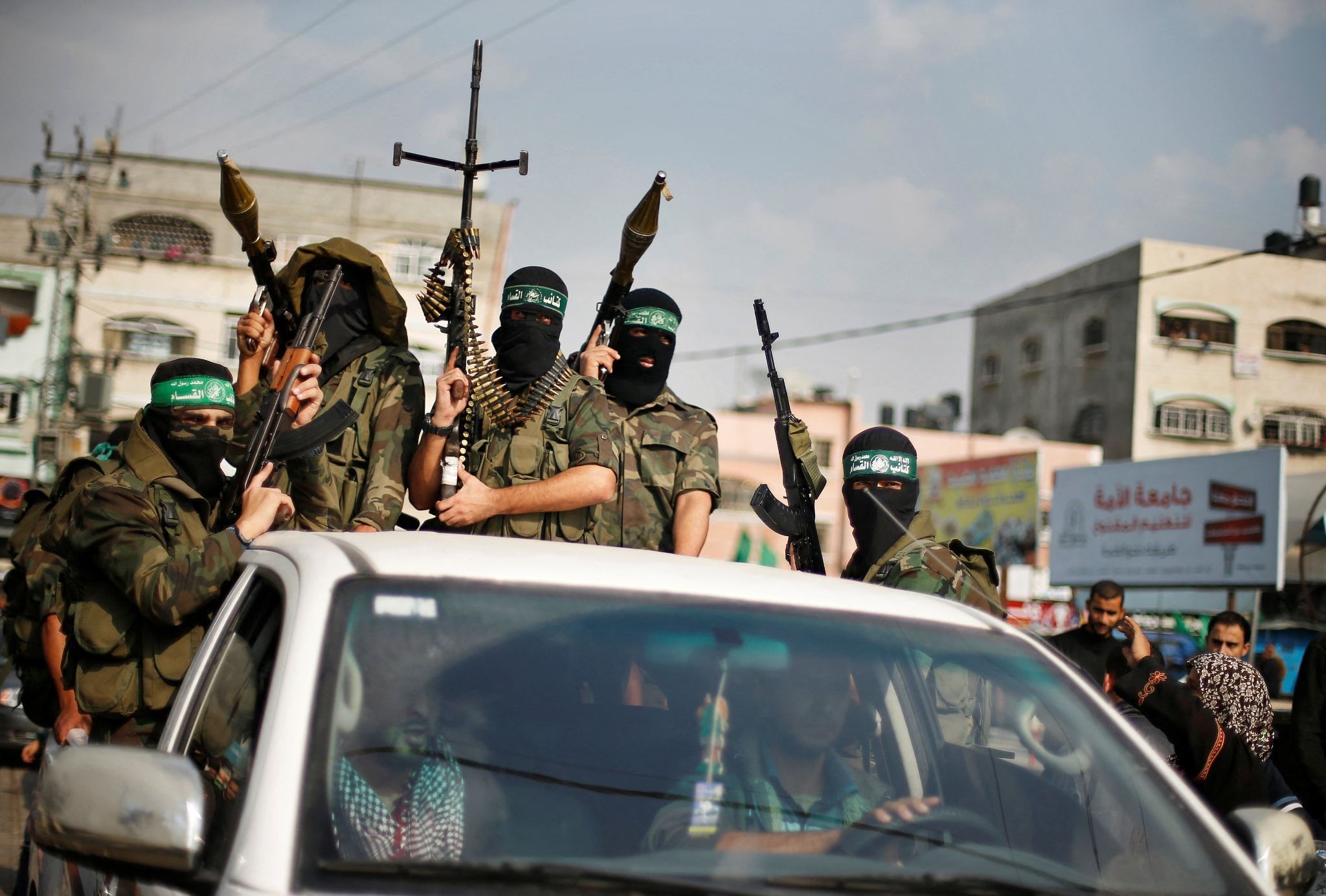Trump says Hamas to disarm and Israel to withdraw from Gaza