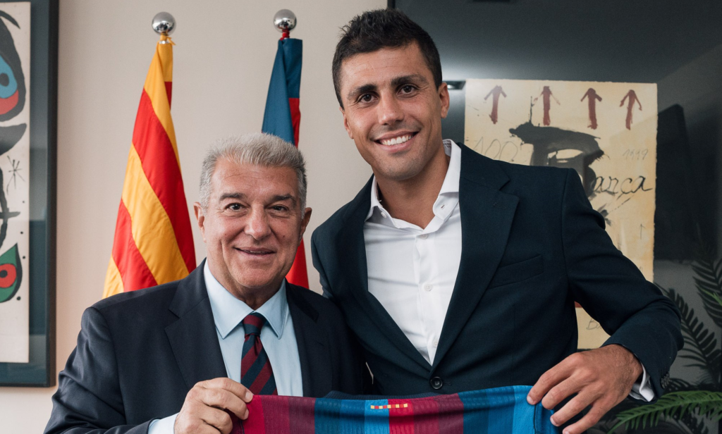 Barcelona sign Rodri from Man City