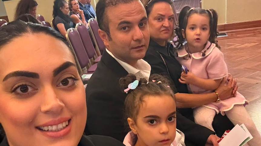 Temporary visa rules leave Iranian refugee 'trapped in nightmare'