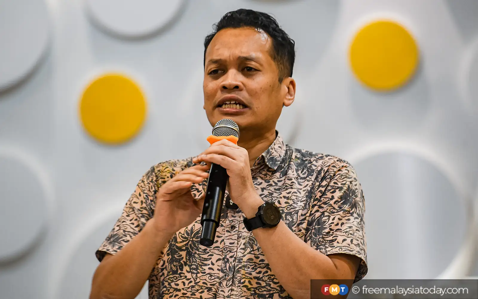 Political alliances almost always come with compromises, says Nik Nazmi