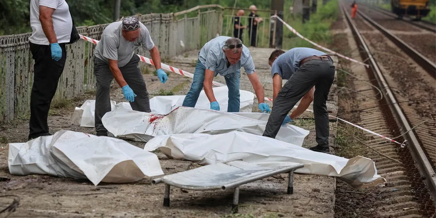 Photo report shows Kvitneva station where eight died in Russia's overnight attack