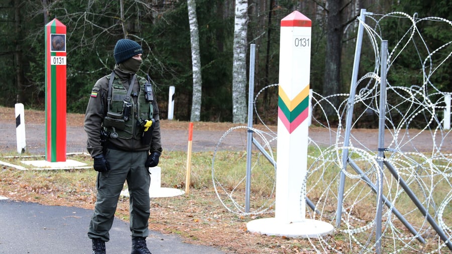 EU external border: Lithuania discovers migrant tunnel under border fence with Belarus