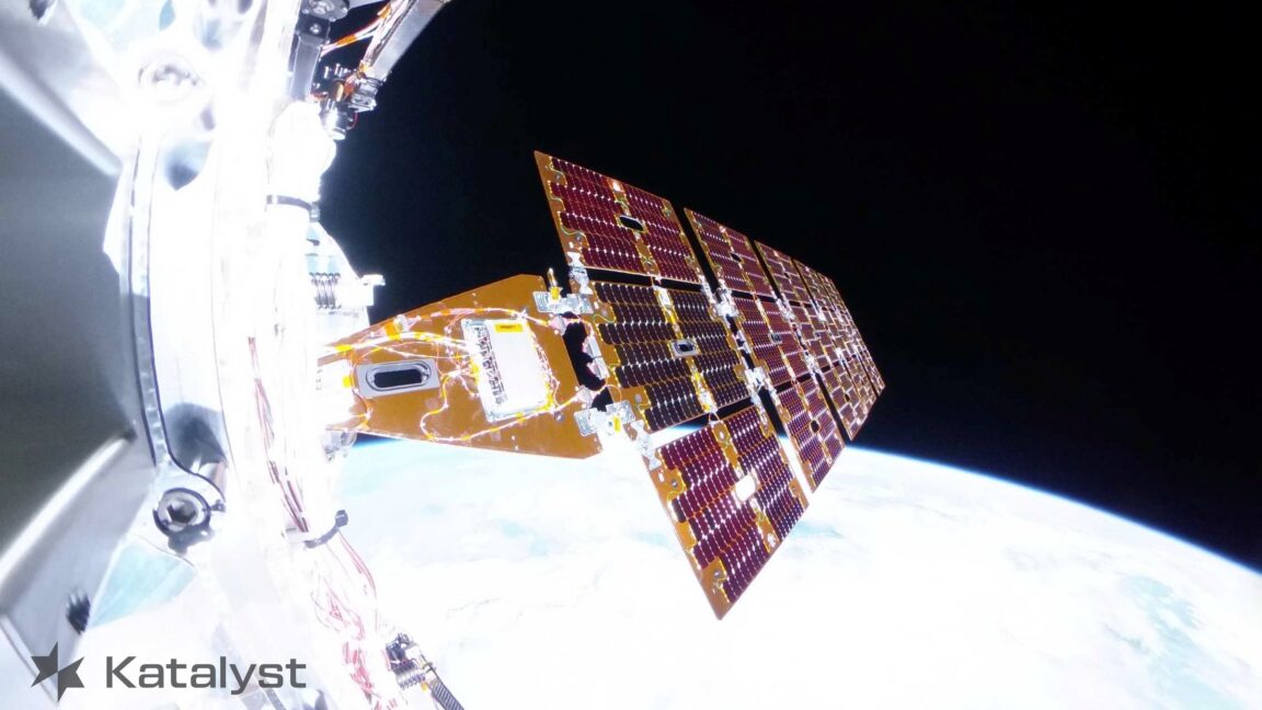 Attitude control issues leave Swift rescue mission spinning in orbit