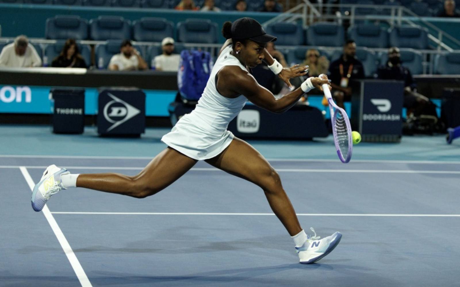 Gauff finds a way into the Cincinnati fourth round