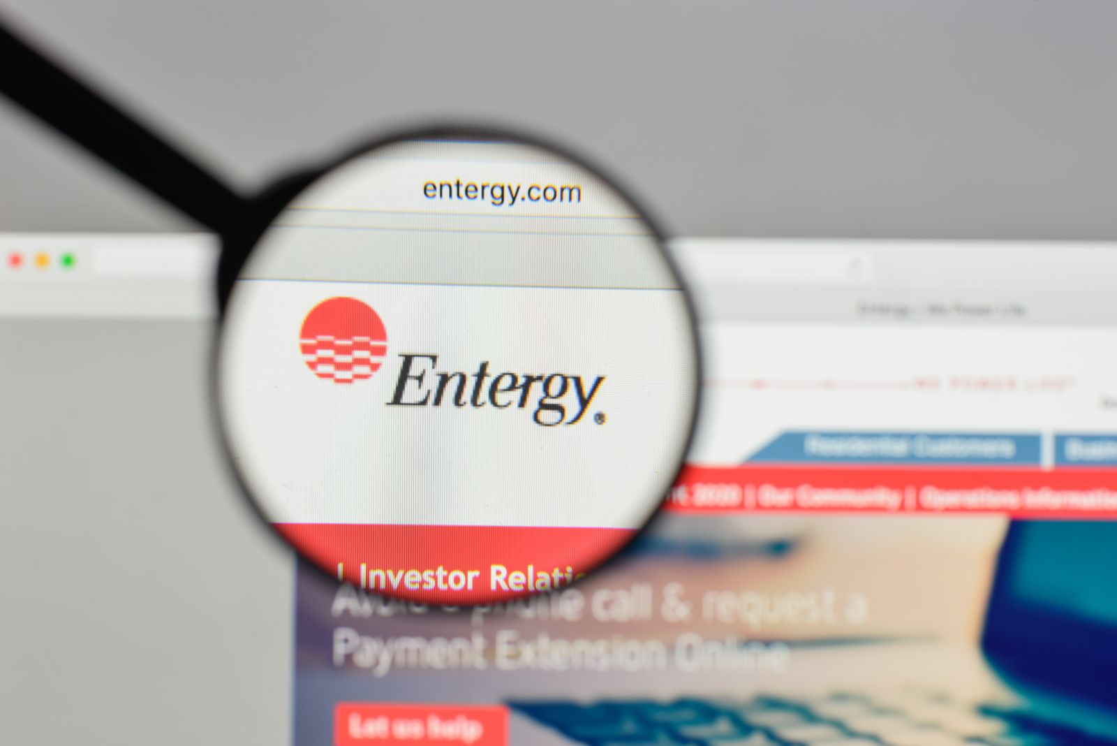 Entergy Stock Outlook: Is Wall Street Bullish or Bearish?