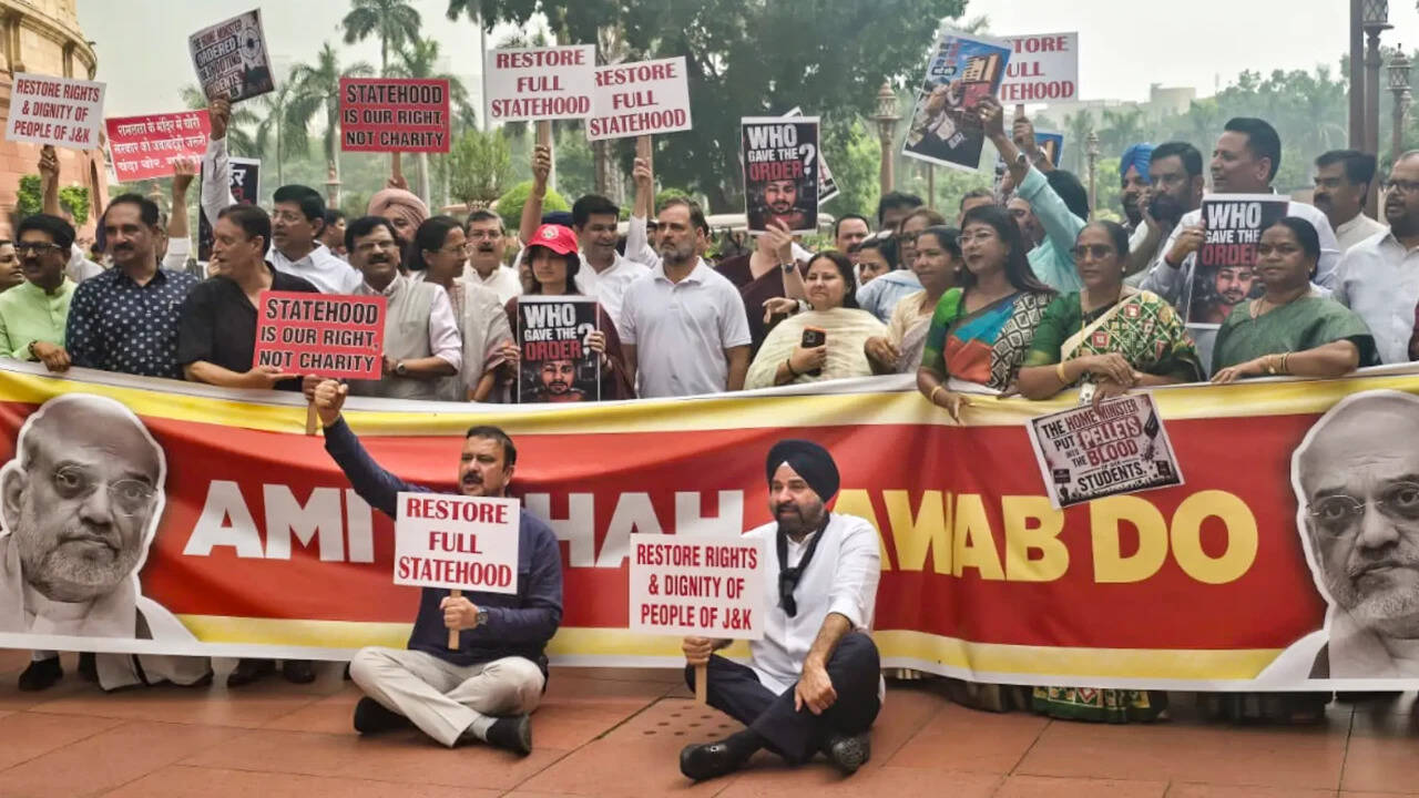 With all eyes on delimitation & FCRA, Parliament monsoon session sinks deeper into deadlock