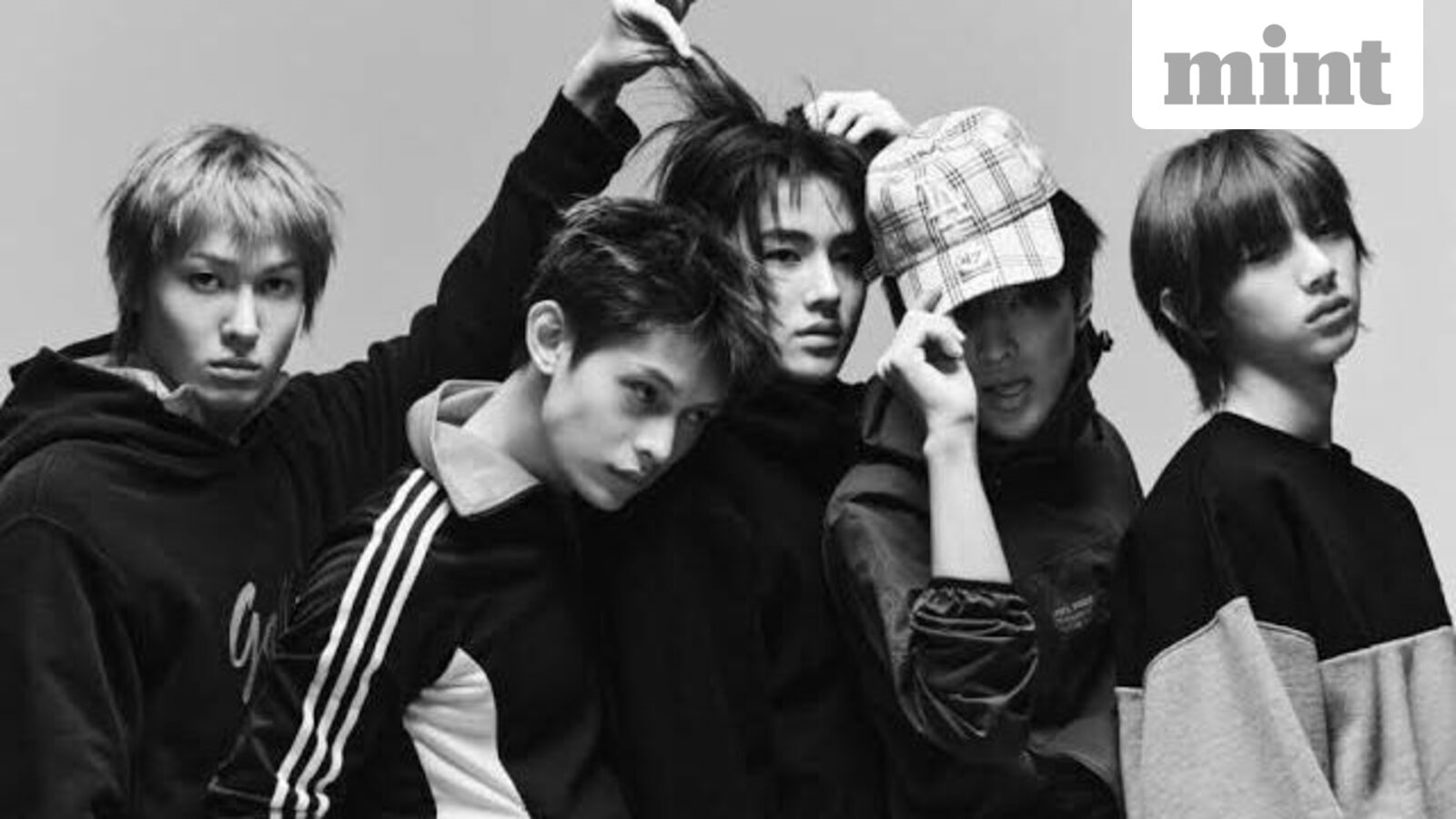 Lollapalooza 2026 livestream schedule: When and where to watch Jennie, CORTIS, Olivia Dean