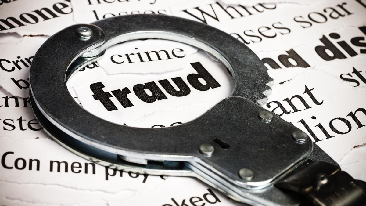 Appraiser of private bank among three held for ₹1.5 crore gold loan fraud