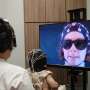 Eye contact helps infants 'tune in' to speaker's brainwaves and learn language