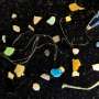 Tangled seaweed inspires one-size-fits-all cleaners for ocean microplastics