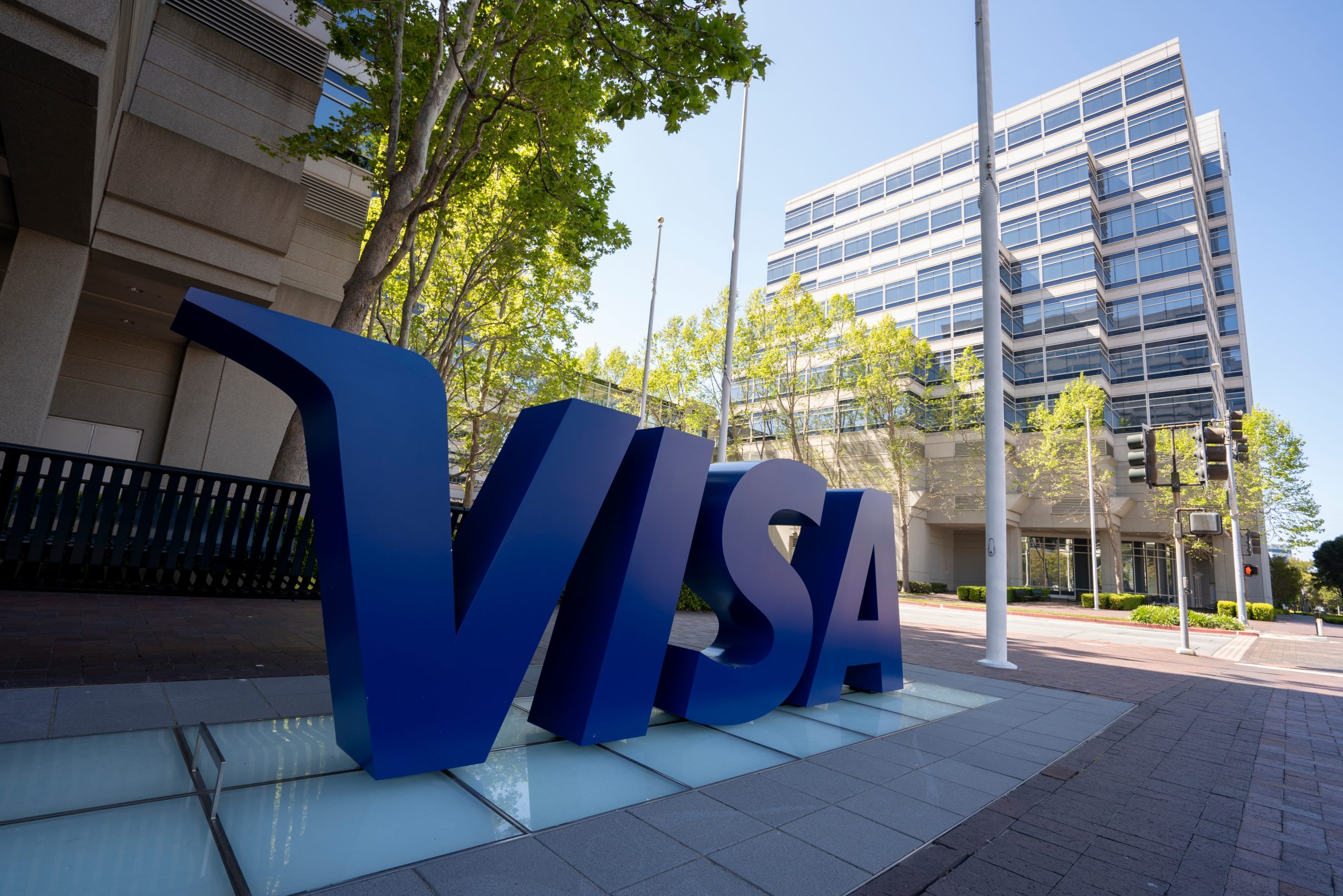 Visa seeks stablecoin partner licensed in four markets