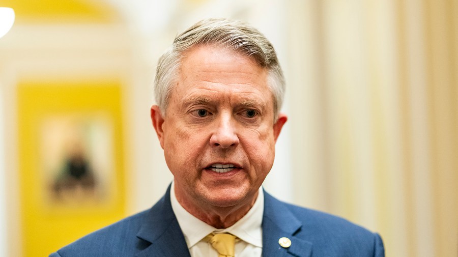 Sabato's Crystal Ball shifts Kansas Senate race in Democrats' favor