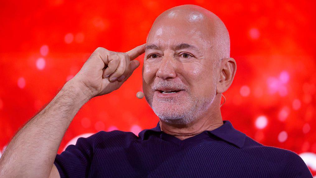 Bezos consortium bought almost 40% of Liverpool