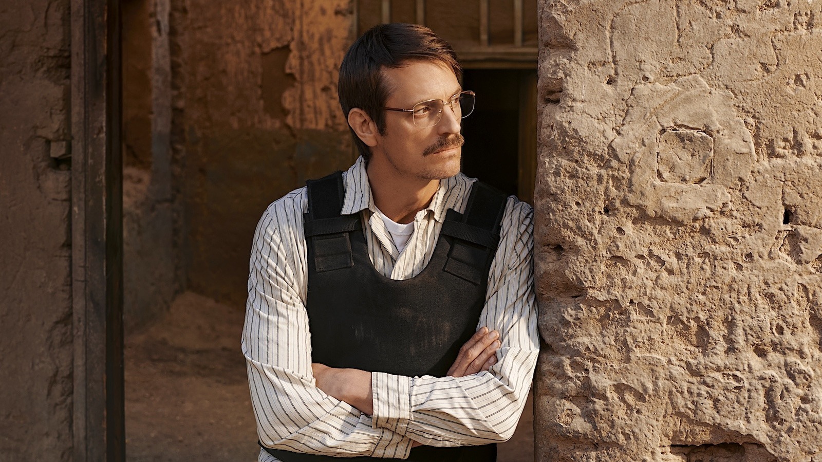 Joel Kinnaman Interrogates Saddam Hussein In TNT's High Value Target: The Hunt For Saddam — Get Premiere Date And Watch An Explosive Trailer