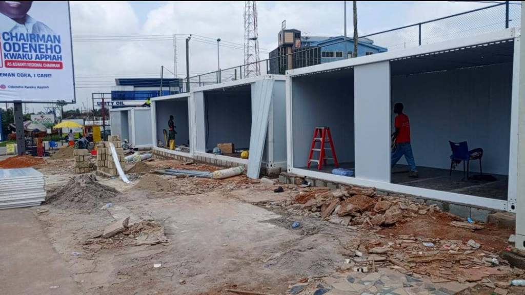 Confusion as traders re-erect containers at Baba Yara Stadium after KMA demolition