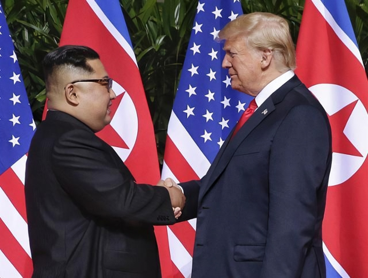 Trump seeks November summit with Kim, but experts doubt N. Korea will respond