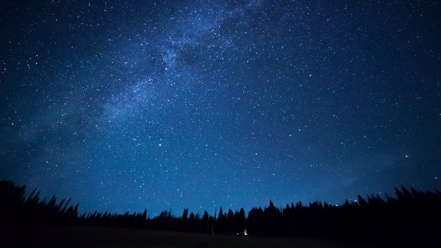 Ask Ethan: What would “first life” see in their night sky?