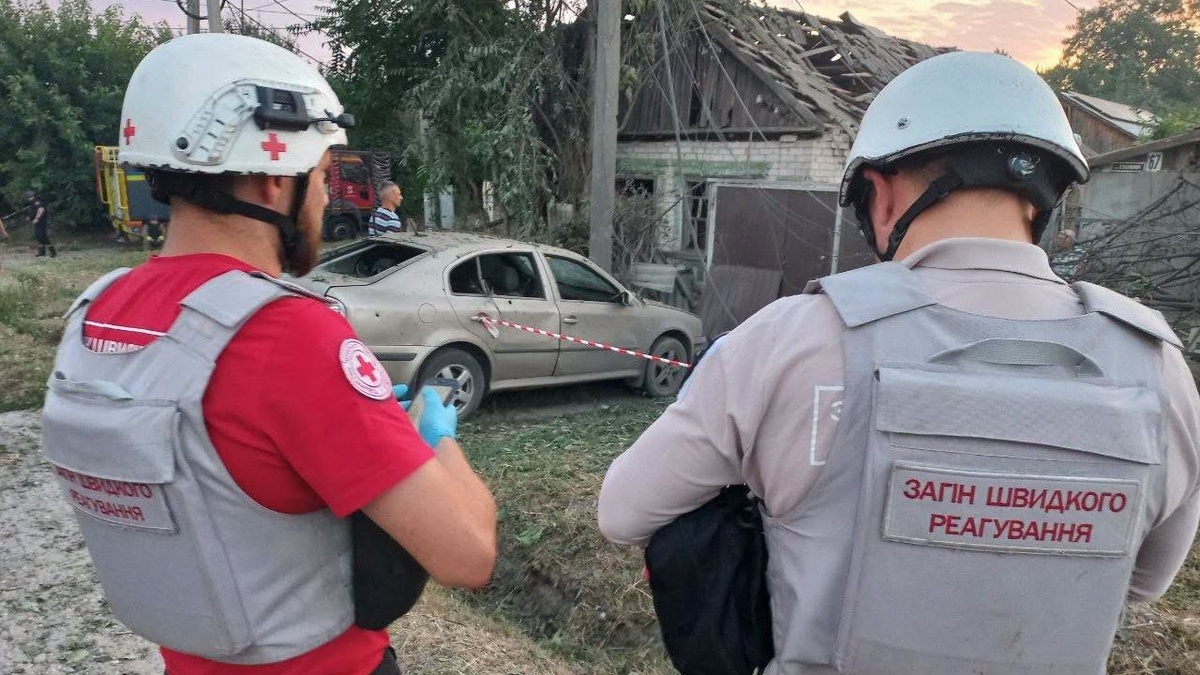URCS assists victims of Russian drone, guided bomb attacks in Zaporizhzhia