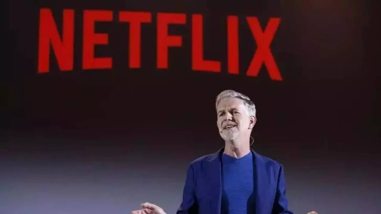 Netflix cofounder Reed Hastings to CEOs: Stop calling your teams family