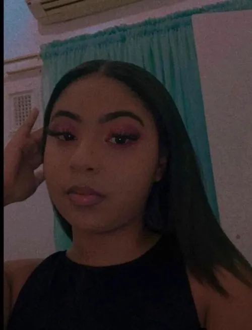 Community mourns after young woman (25) gunned down in Wentworth