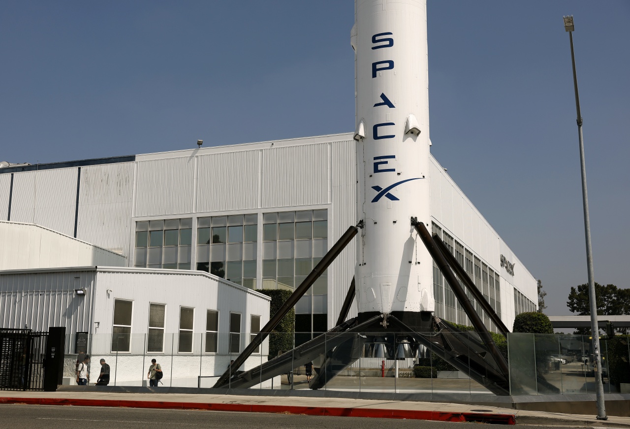 SpaceX Stock Drops on Ballooning AI Bill