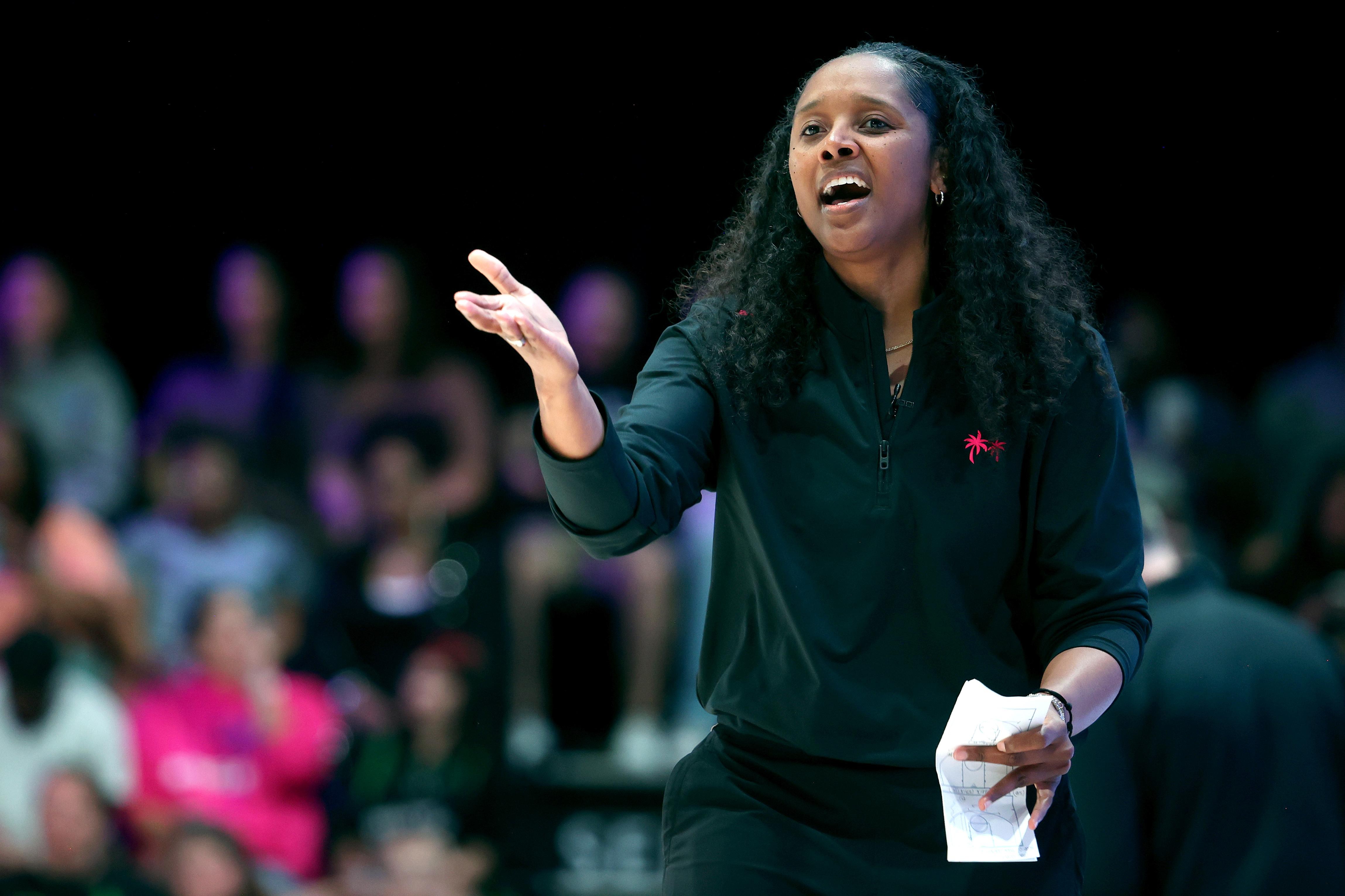 Recently fired WNBA coach gets new coaching position