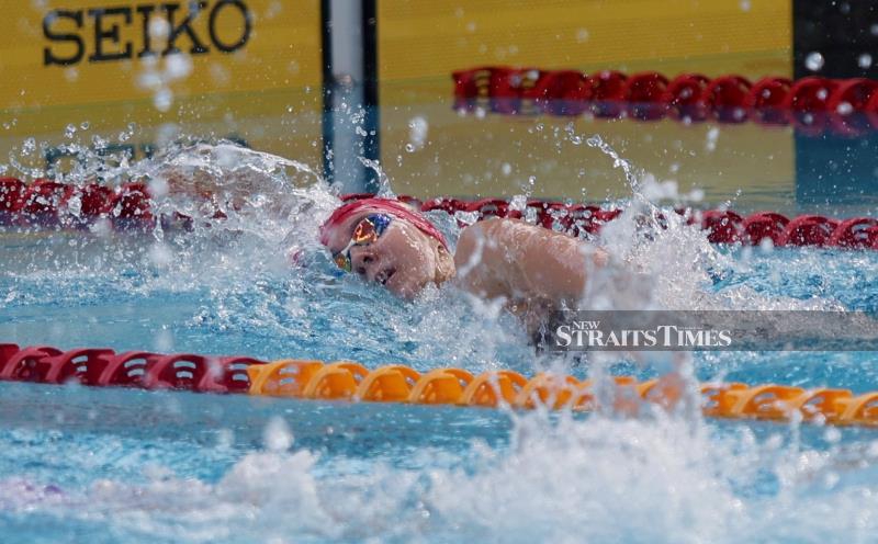 Eliza blocks out rivalry to strike gold on Sukma debut