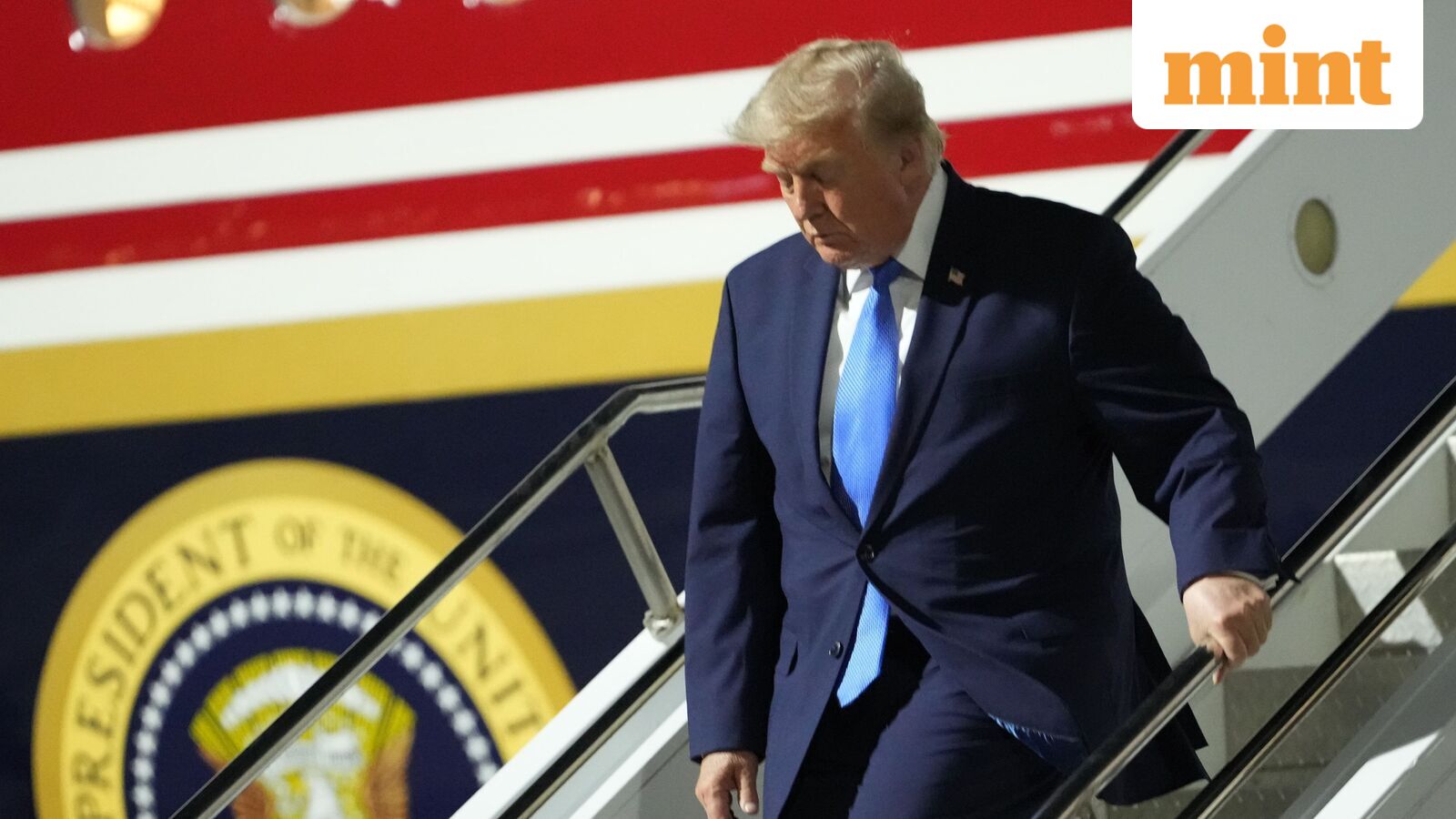 Trump says Strait of Hormuz deal could come this week as Iran and Oman finalize draft to reopen shipping route