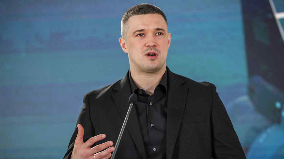 Ukraine anti-corruption team raids home of top Zelenskyy aide