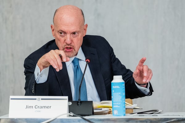 Jim Cramer says market is too negative — and that's creating buying opportunities