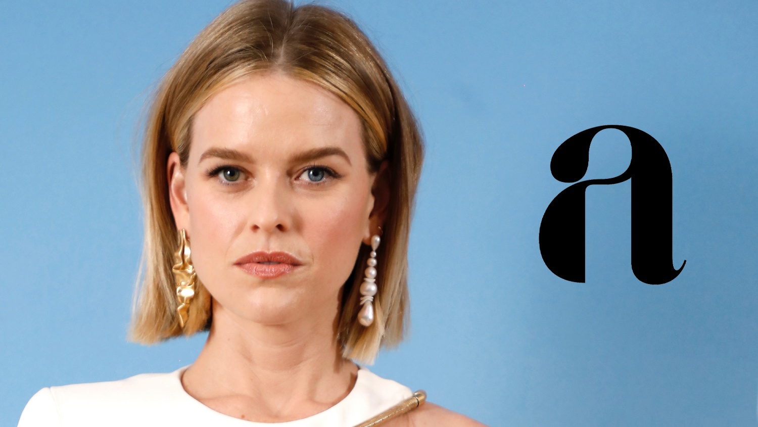 Alice Eve Signs With Artist International Group