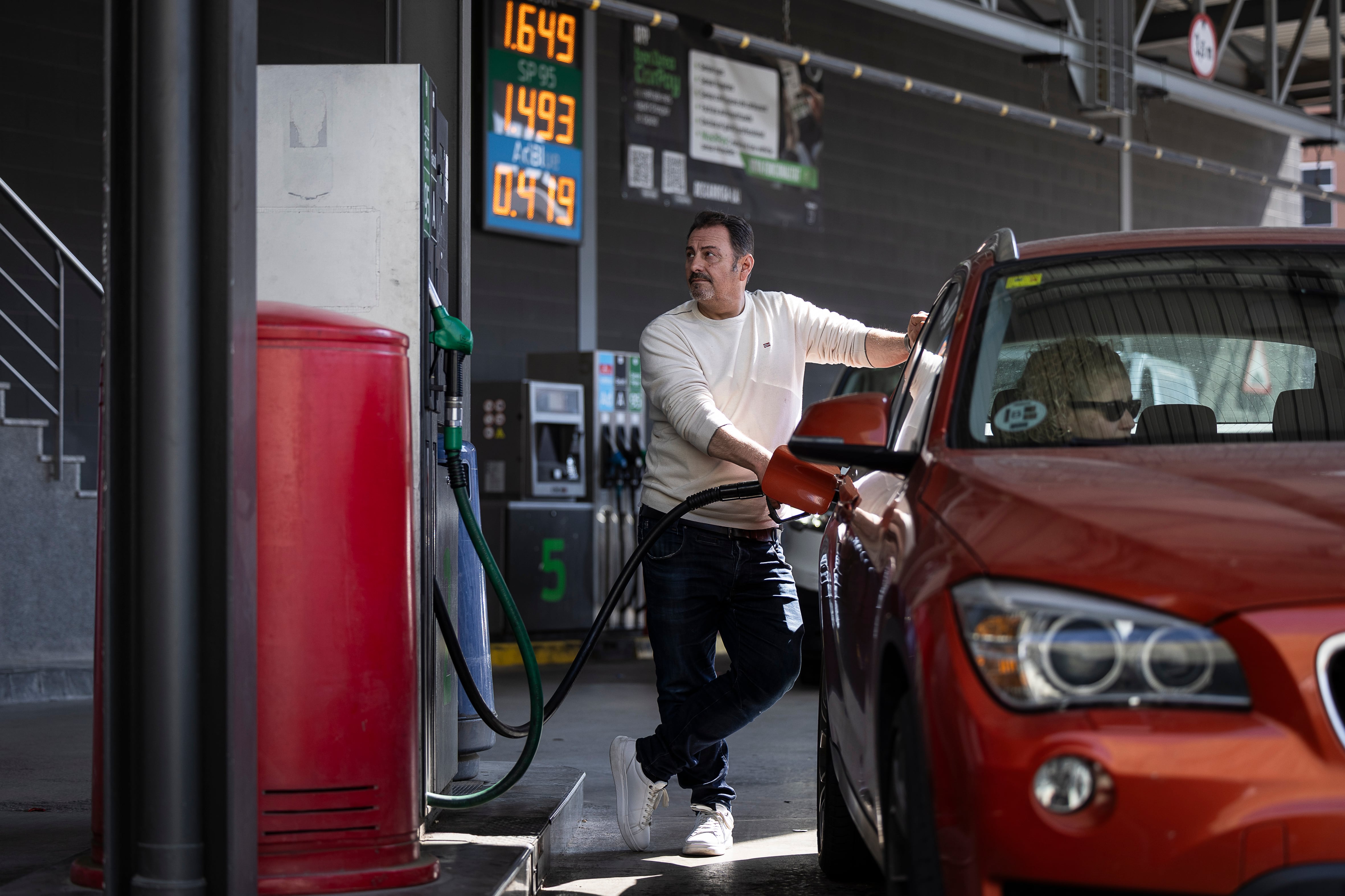 The end of fuel subsidies threatens to drive inflation up to a certain point in the fall.