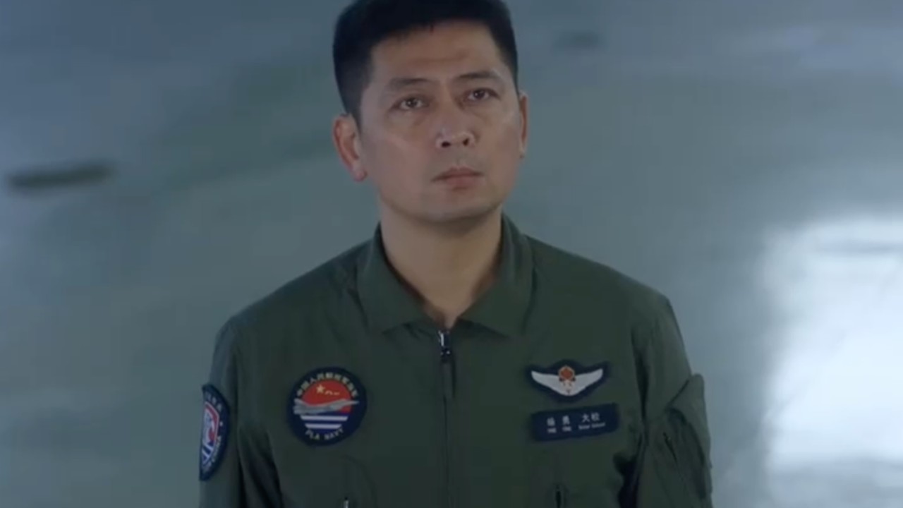 Chinese test pilot who landed plane safely after cabin leak given first-class merit award