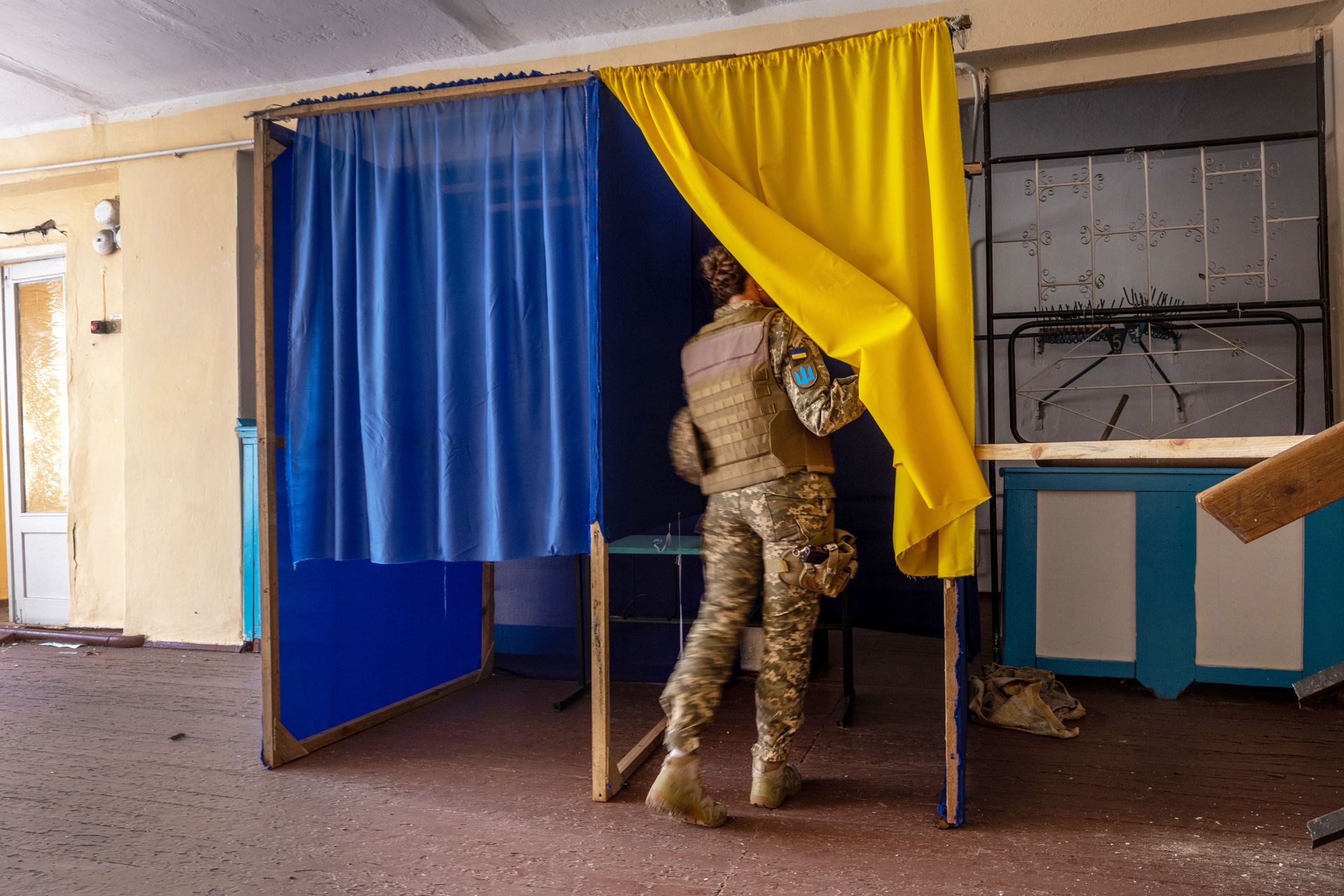 Putin shouldn't decide when Ukraine votes — but political ambition shouldn't either