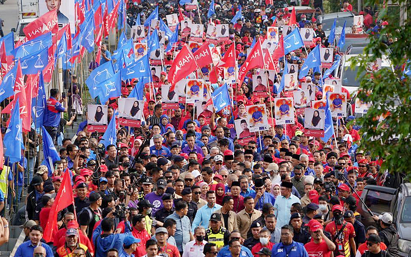 Kepada makcik tuduh penyokong PH tak pandai mengucap