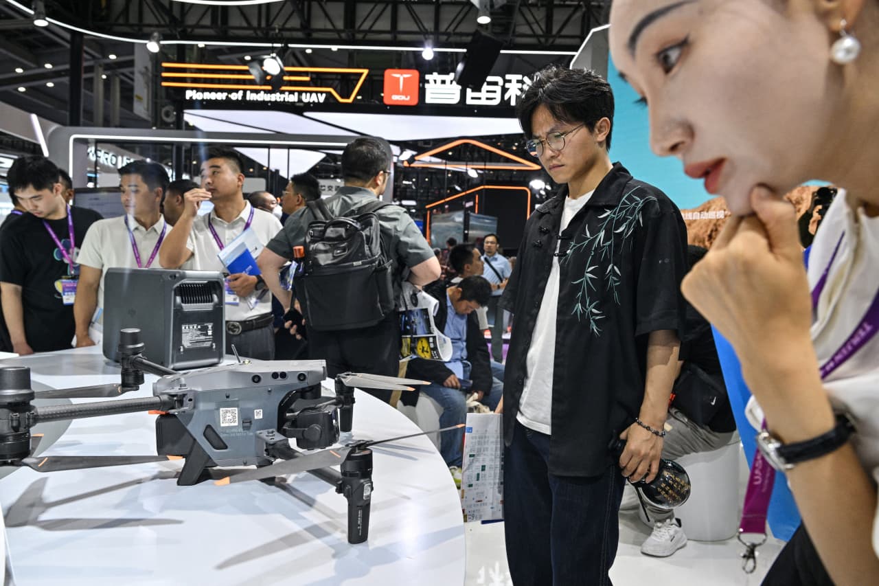 China wants its consumers to spend more. Its young people would rather rent.